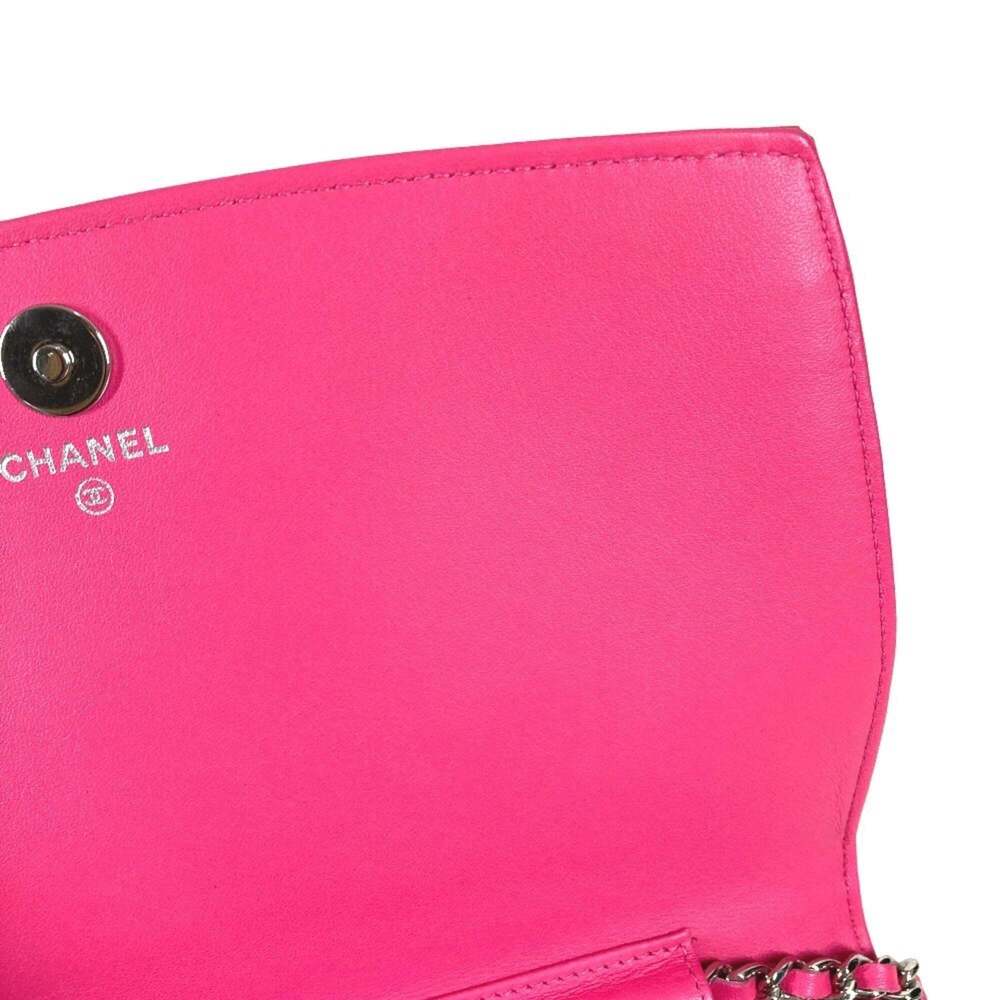 CHANEL Pink Leather Wallet - Picture 16 of 16